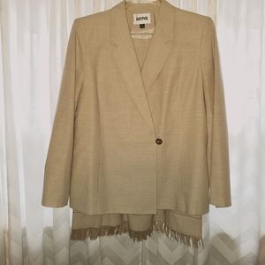 Women's Kasper Suit